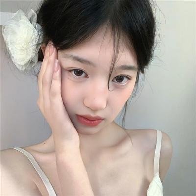世界上最快乐的女孩